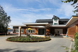 Waldhaus-Ohlenbach-Sauerland Wellnesshotel im Sauerland mit neuem Eingangsbereich