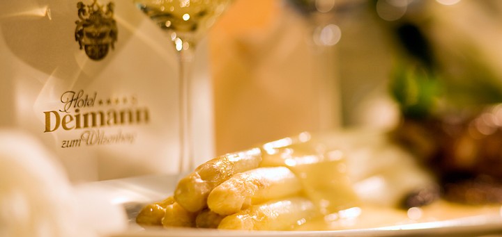 Spargel! Alles Wissenswerte über das Super-Gemüse Küche Frühling