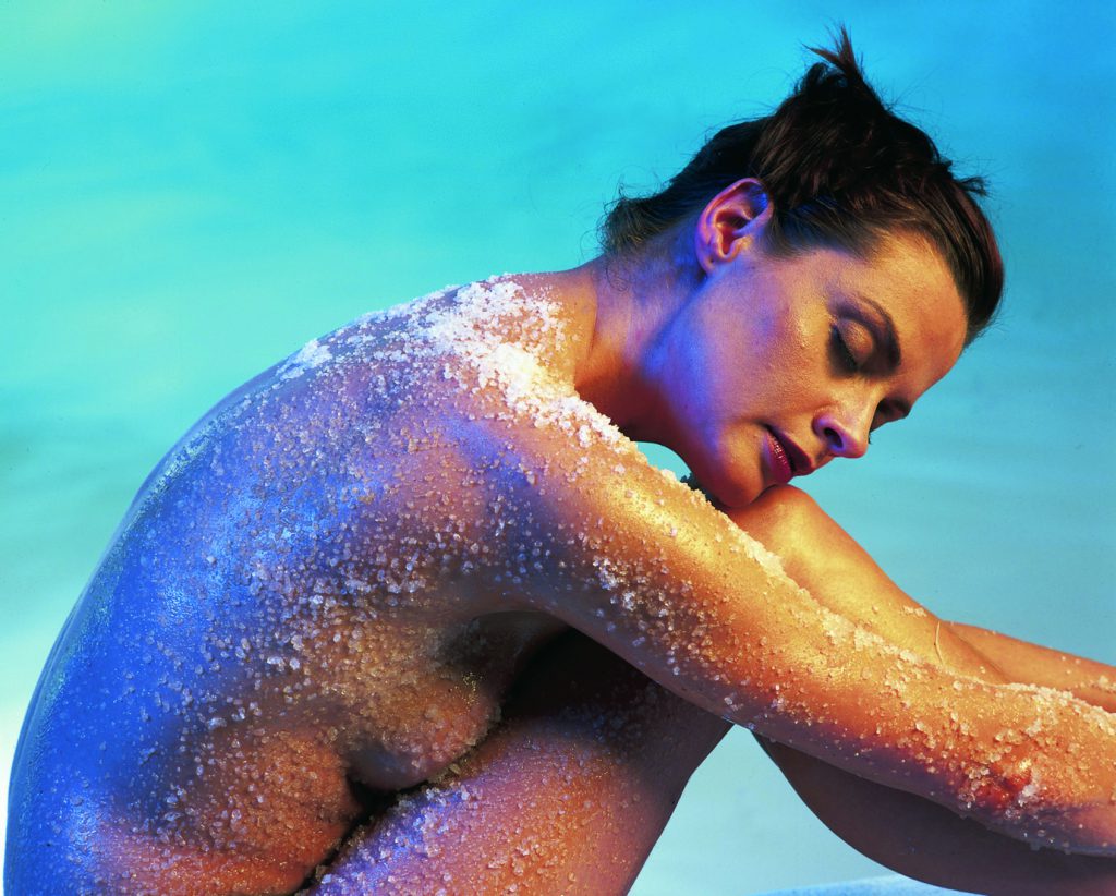 Salz im Spa - Weißes Gold fürs Wohlbefinden Wellness Peeling Hautpflege Auszeit