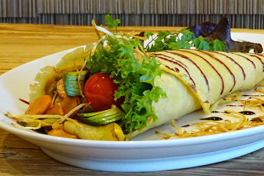 Rezept: Kichererbsen-Tortilla mit gegrilltem Gemüse Rezepte Rezept Kräuter