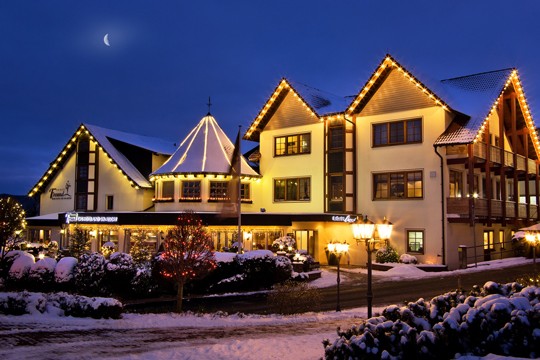 Adventskalender 2018 der Wellness-Hotels & Resorts Winter Weihnachten